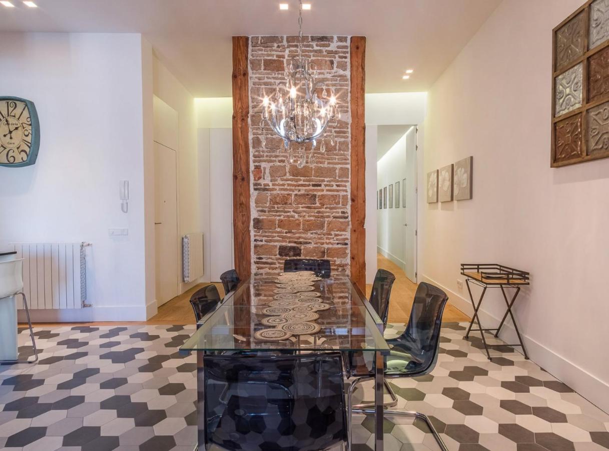Bailen Palacio Real Apartment Madrid Luaran gambar