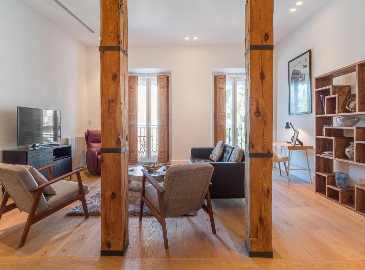 Bailen Palacio Real Apartment Madrid Luaran gambar